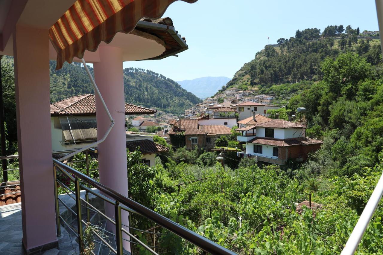 Guest House Bumbli Μπεράτ Εξωτερικό φωτογραφία